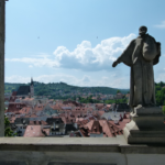 Výhled na Český Krumlov z Plášťového mostu